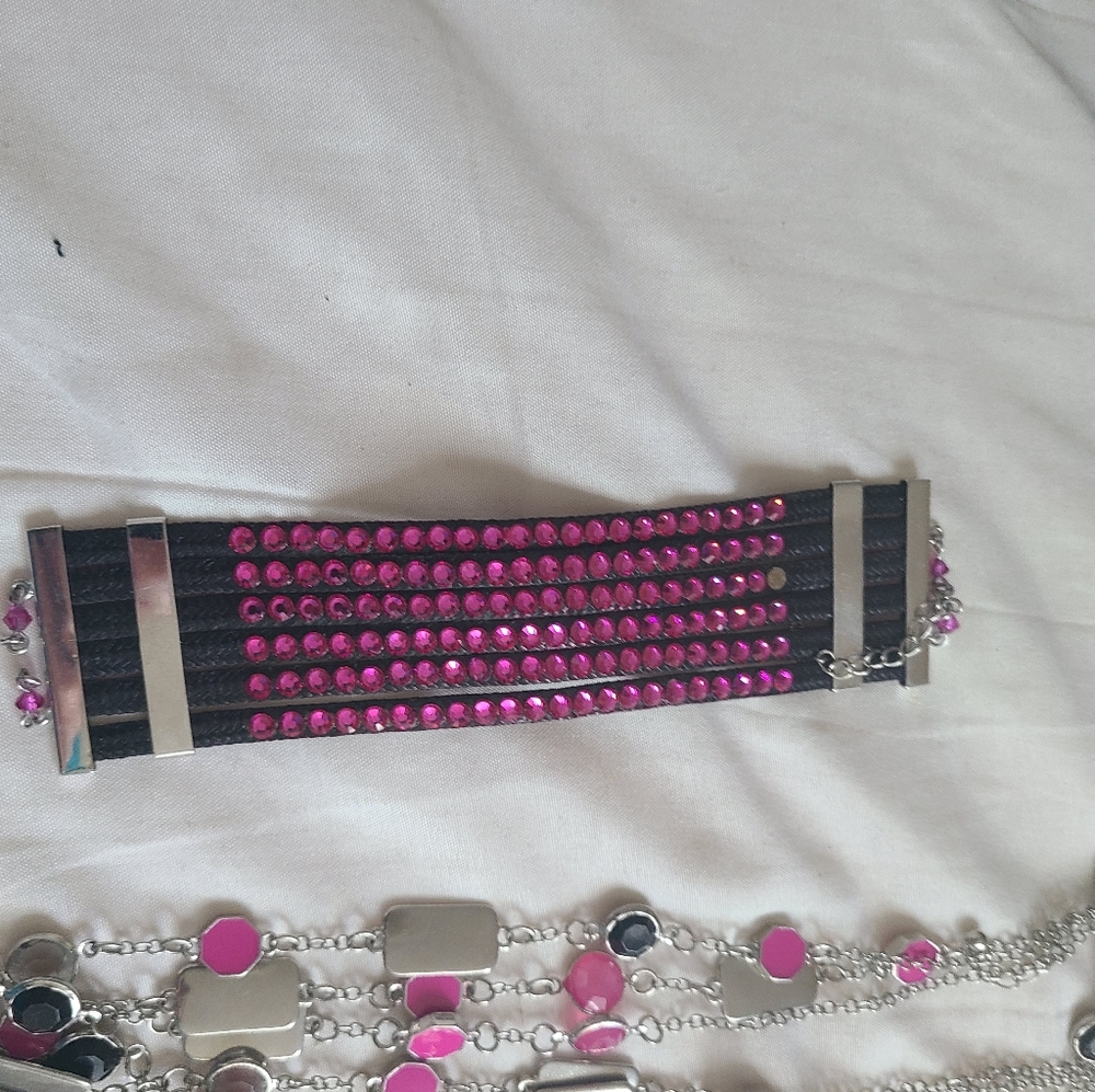 5th Avenue pink bracelet.